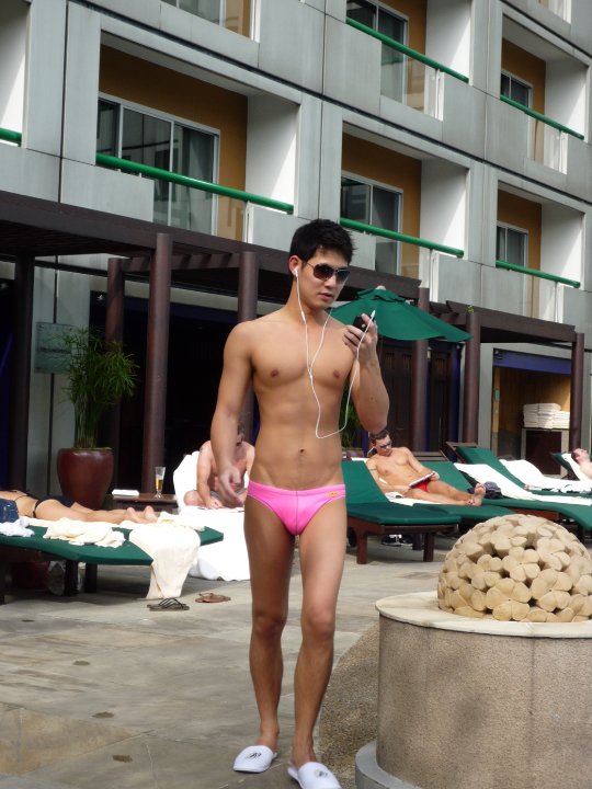jeune nudiste gay ras gay agendas book after the ball